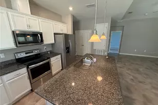 2049 Mesic Hammock Way, Venice, FL 34292 - Photo 7