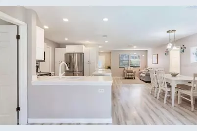 5875 Bay Pines Lakes Boulevard, Saint Petersburg, FL 33708 - Photo 13