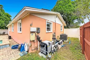8820 58th Ln N, Pinellas Park, FL 33782 - Photo 59