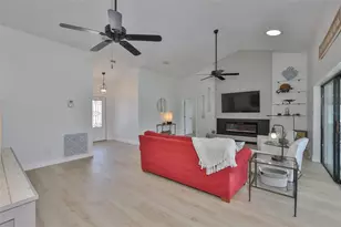 2003 Wedge Ct, Sun City Center, FL 33573 - Photo 23