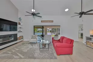 2003 Wedge Ct, Sun City Center, FL 33573 - Photo 5