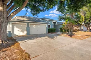 9808 Cristina Dr, Riverview, FL 33569 - Photo 3