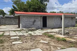 833 Sherwood Dr, Lake Wales, FL 33898 - Photo 7