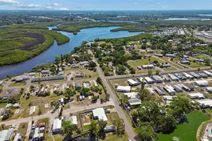 1130 Sweeney Dr, Ruskin, FL 33570 - Photo 39
