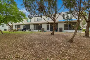 2237 Lake Woodberry Cir, Brandon, FL 33510 - Photo 39