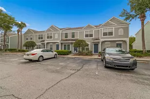 2237 Lake Woodberry Cir, Brandon, FL 33510 - Photo 9