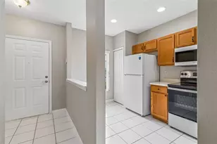 2237 Lake Woodberry Cir, Brandon, FL 33510 - Photo 13