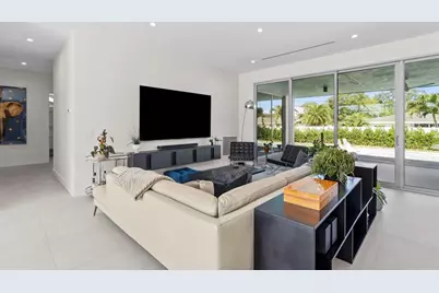 1304 Indian Rocks Road, Belleair, FL 33756 - Photo 9