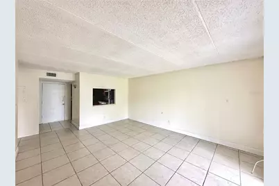 2830 Somerset Park Drive #201, Tampa, FL 33613 - Photo 5