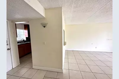 2830 Somerset Park Drive #201, Tampa, FL 33613 - Photo 7