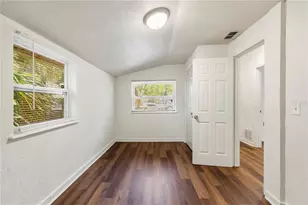 665 26th Ave S, Saint Petersburg, FL 33705 - Photo 7