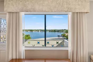 1365 Snell Isle Blvd NE, Saint Petersburg, FL 33704 - Photo 9