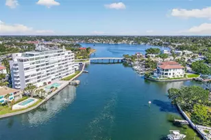 1365 Snell Isle Blvd NE, Saint Petersburg, FL 33704 - Photo 5