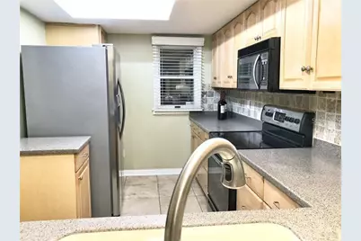 2523 Crowder Lane, Tampa, FL 33629 - Photo 5