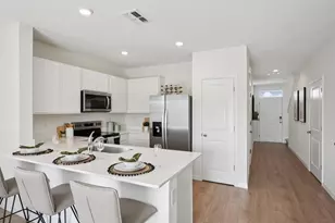 31215 Midnight Sun Wy, Wesley Chapel, FL 33545 - Photo 13