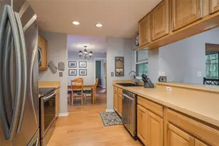 18619 Yokam Ave, Lutz, FL 33549 - Photo 5