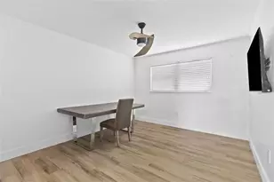 245 104th Ave, Treasure Island, FL 33706 - Photo 15