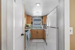 4580 Overlook Dr NE, Saint Petersburg, FL 33703 - Photo 15