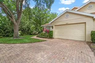 2445 New Haven Cir, Sun City Center, FL 33573 - Photo 3