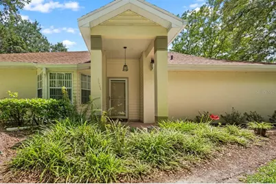 2445 New Haven Circle, Sun City Center, FL 33573 - Photo 5