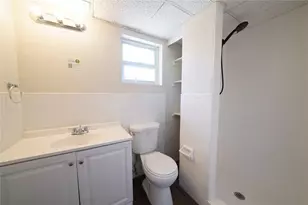 2312 32nd Ave N, Saint Petersburg, FL 33713 - Photo 13