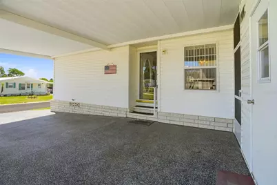 37613 Neukom Avenue, Zephyrhills, FL 33541 - Photo 7