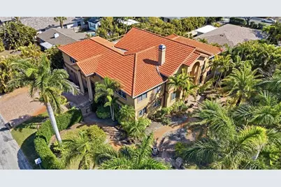 303 Sunny Lane, Belleair, FL 33756 - Photo 3