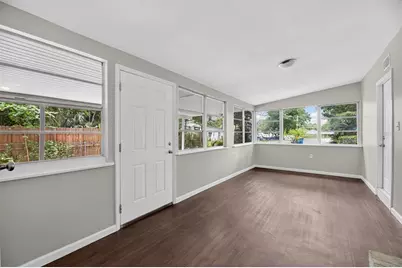 7075 Fontainebleau Crescent, Jacksonville, FL 32211 - Photo 17