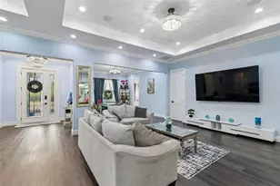 106 W 122nd Ave, Tampa, FL 33612 - Photo 23
