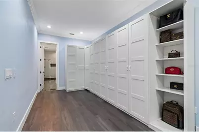 106 W 122nd Avenue, Tampa, FL 33612 - Photo 17