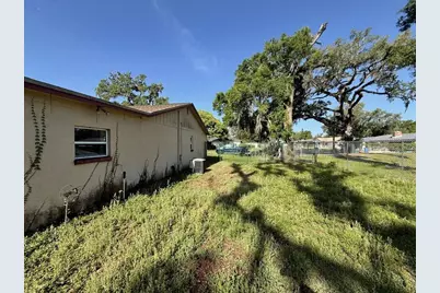 2928 Forest Circle, Seffner, FL 33584 - Photo 19