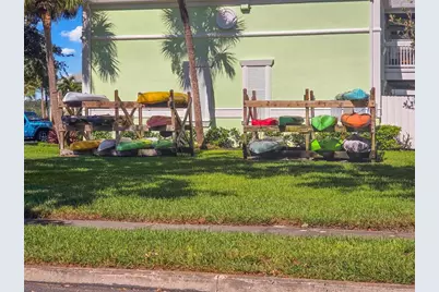 5243 Beach Drive SE #B, Saint Petersburg, FL 33705 - Photo 31