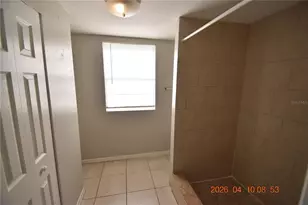 10922 N Hyacinth Ave, Tampa, FL 33612 - Photo 15