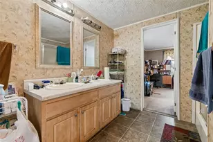 11101 Sumner Rd, Wimauma, FL 33598 - Photo 9