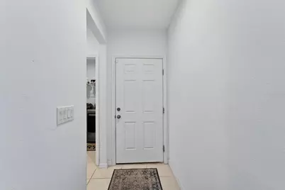 6239 Springmont Loop, Palmetto, FL 34221 - Photo 7