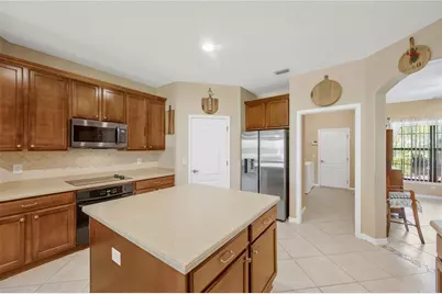 9313 Lisbon Street, Seffner, FL 33584 - Photo 5