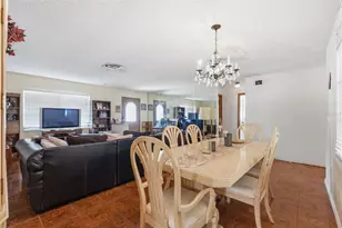 636 Tessier Ct, Tarpon Springs, FL 34689 - Photo 7