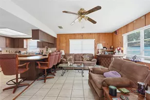 636 Tessier Ct, Tarpon Springs, FL 34689 - Photo 17