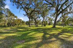 23327 Eppley Dr, Brooksville, FL 34601 - Photo 5
