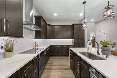 3601 W Rogers Avenue, Tampa, FL 33611 - Photo 9