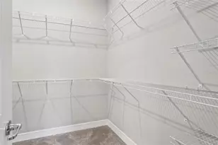 6382 Bradford Woods Dr, Zephyrhills, FL 33542 - Photo 23