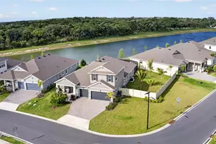 7479 Sea Manatee St, Palmetto, FL 34221 - Photo 3