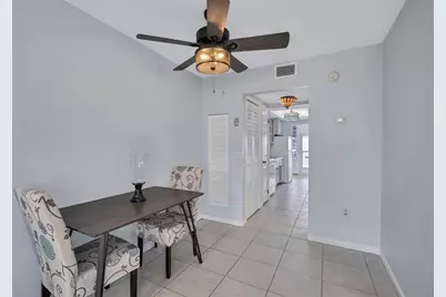 5945 21st Street N #3, Saint Petersburg, FL 33714 - Photo 5