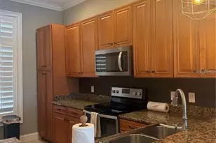 2208 Soho Bay Ct, Tampa, FL 33606 - Photo 3