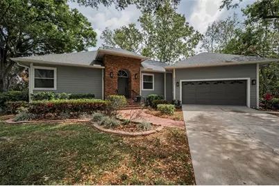 2997 Eagle Estates Circle E, Clearwater, FL 33761 - Photo 1
