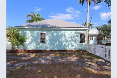 408 27th Street W, Bradenton, FL 34205 - Photo 15