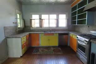 408 27th St W, Bradenton, FL 34205 - Photo 15