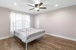 2209 Pleasure Run Dr, Ruskin, FL 33570 - Photo 11