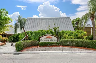 812 Bahia Del Sol Dr, Ruskin, FL 33570 - Photo 35