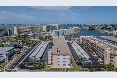 3128 59th Street S #110, Gulfport, FL 33707 - Photo 9